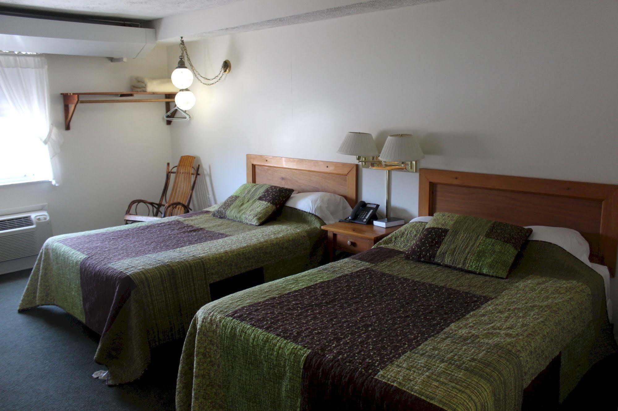 Casselman Inn Grantsville Eksteriør bilde