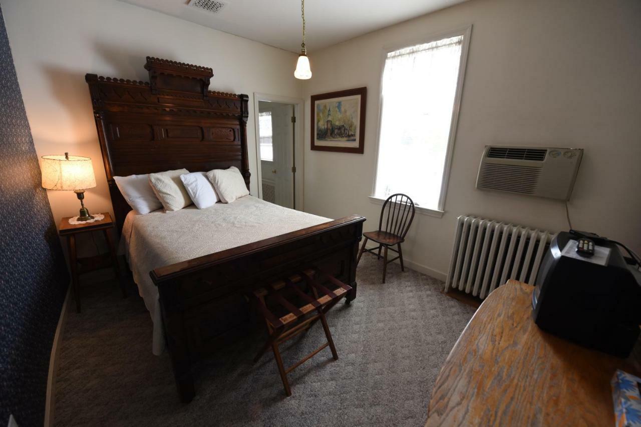 Casselman Inn Grantsville Eksteriør bilde