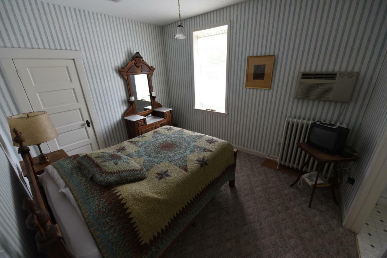 Casselman Inn Grantsville Eksteriør bilde